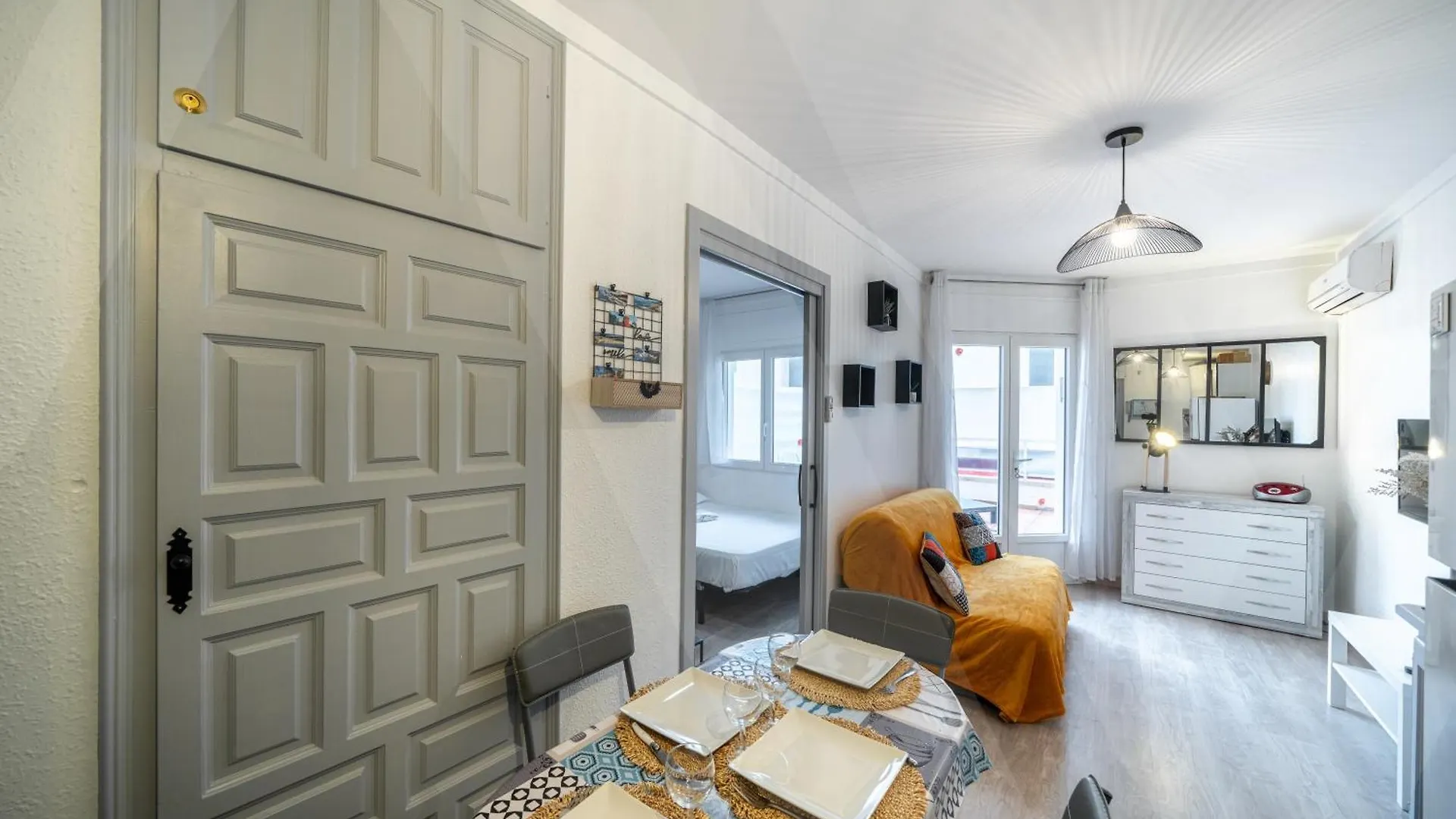 Bel Appartement Terrasse Empuriabrava Nautic By Welhomy Spanje